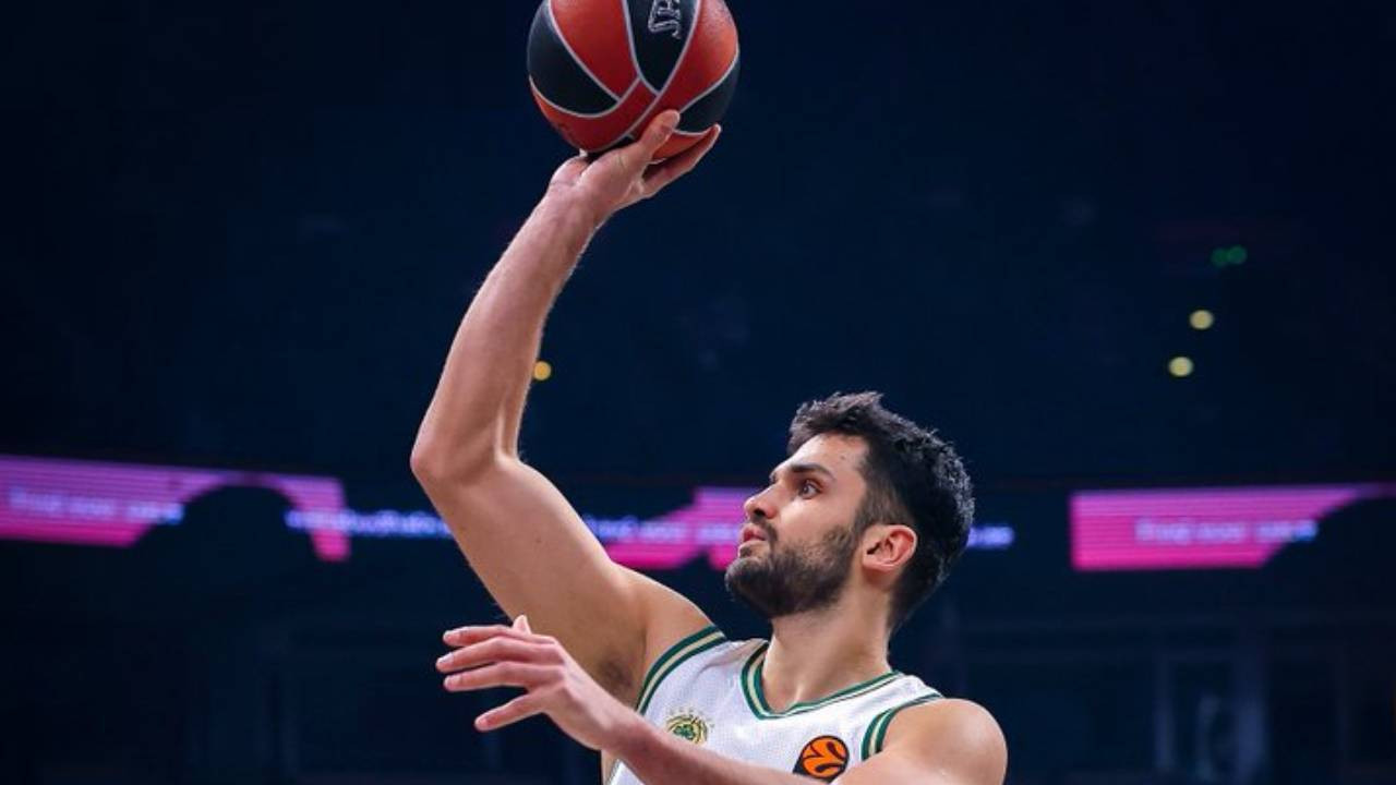 Nigel Hayes gelince pabucu dama atıldı: Ömer Faruk, Panathinaikos'tan ayrılıyor