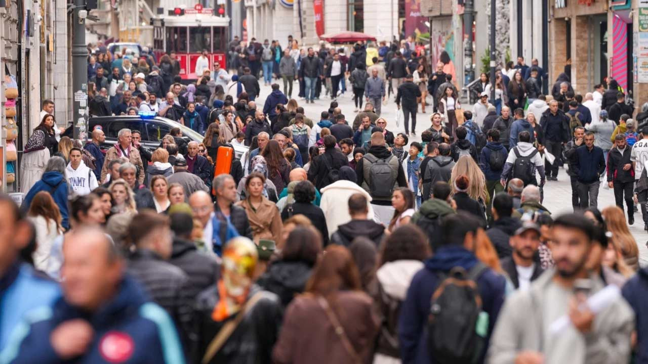 4.8 milyon iş bulma ümidini kaybetti