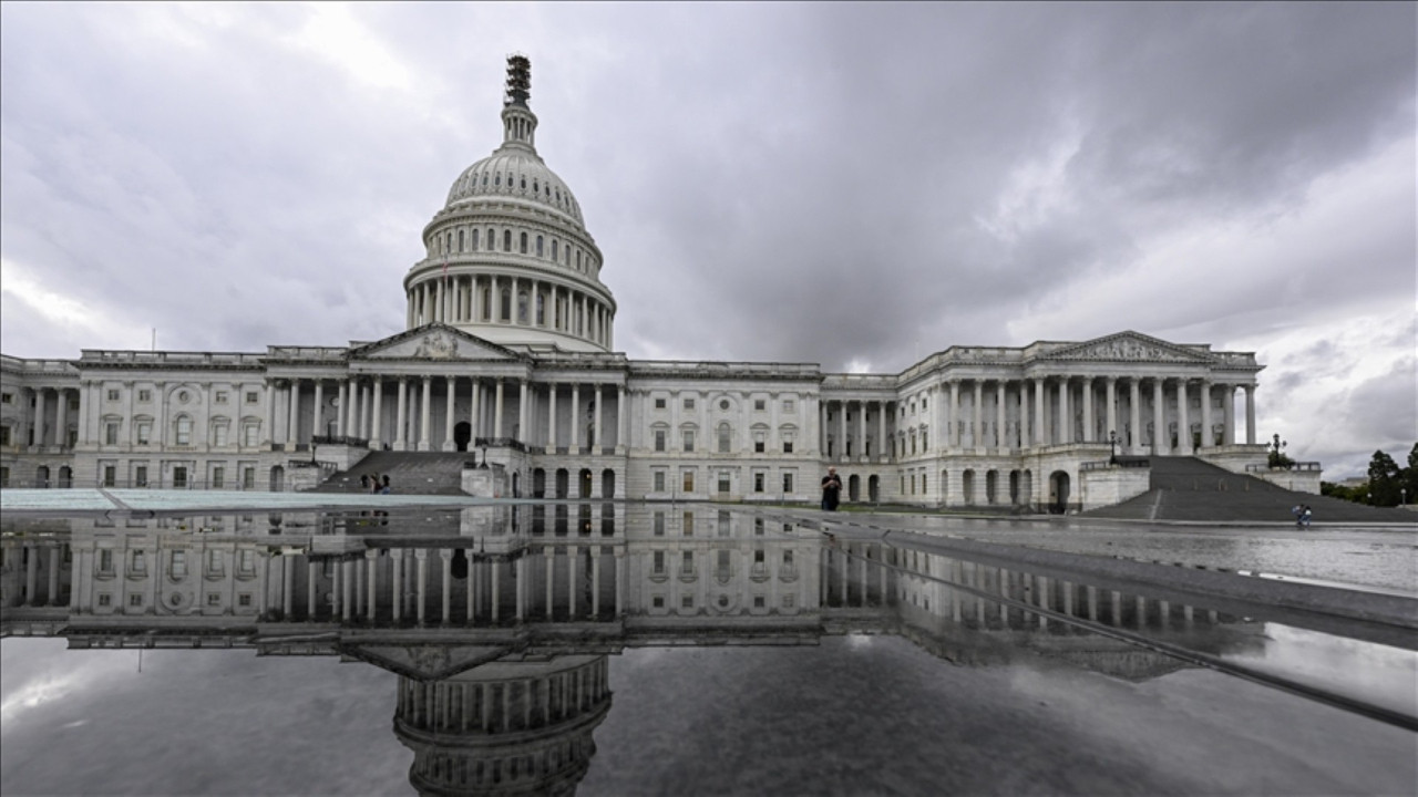ABD Kongresi'nde panik: Pompalı tüfekle yakalandı