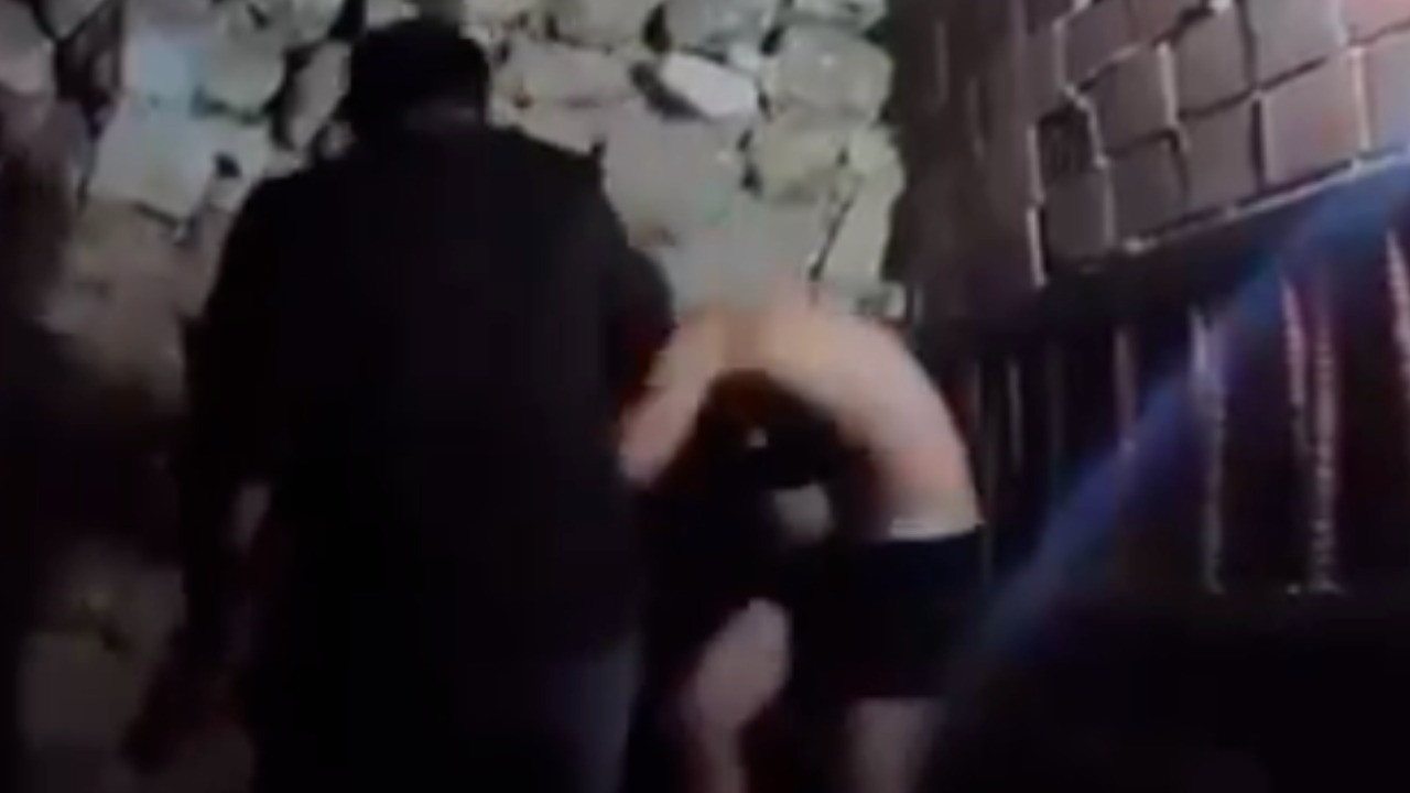 Çocuğu kaçırıp işkence yaptı