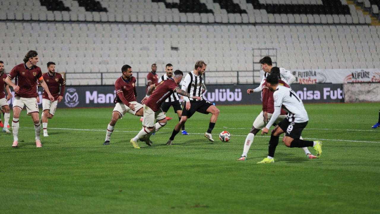 Manisa geriden gelip Bandırma'yı hakladı: 3-2