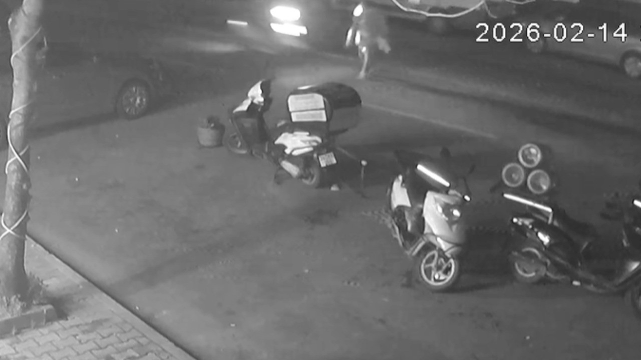 Taburcu oldu, çocuğu salonda cesedini buldu