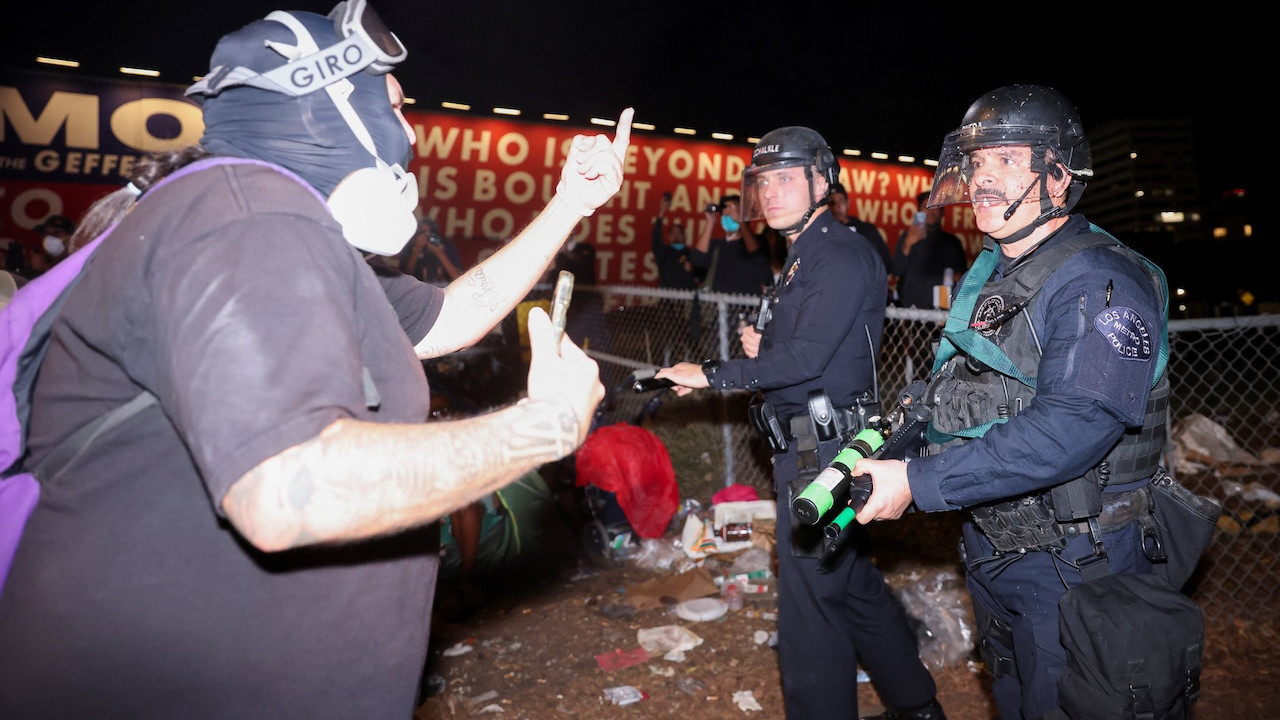 The Guardian: ICE, Microsoft'un ürünlerini yoğun olarak kullanıyor