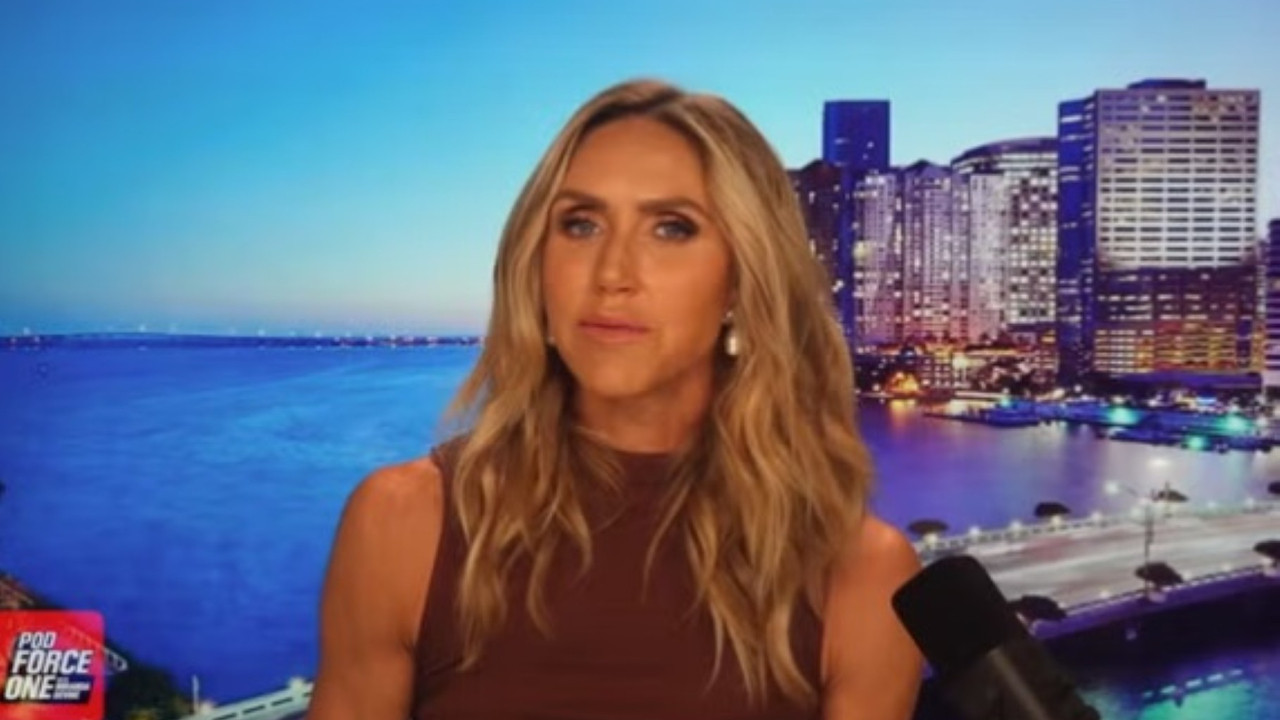 Trump'ın gelininden 'uzaylı' çıkışı: 'Başkan yakında açıklayacak'