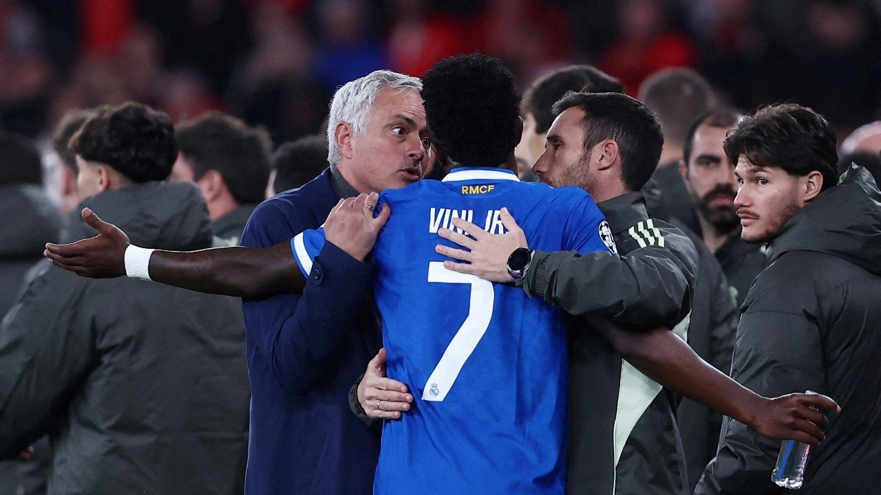 UEFA, Benfica'ya soruşturma başlattı