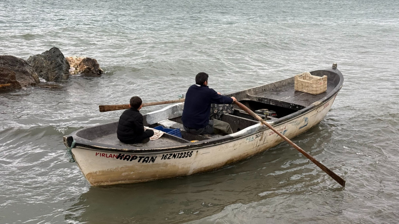 Balıkçı ağından çıkan gizem: İznik Gölü’nde küp bulundu