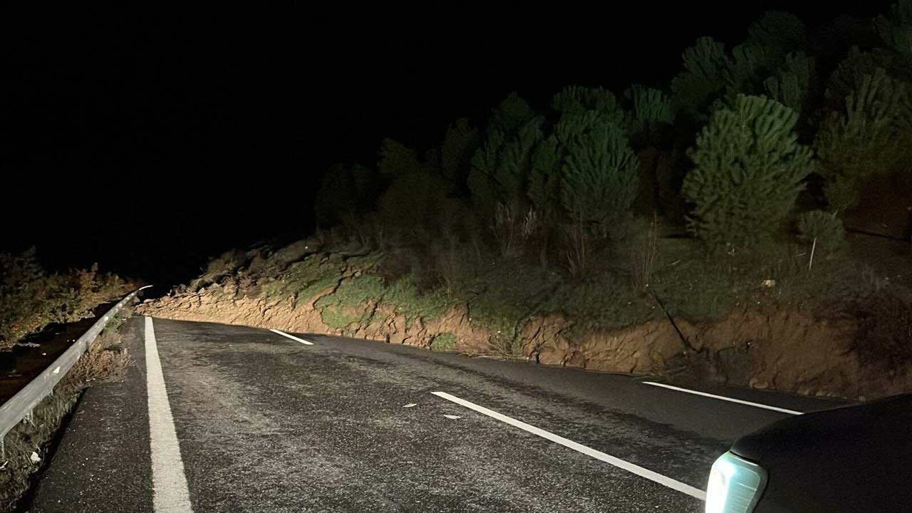 İzmir Otoyolu kapandı