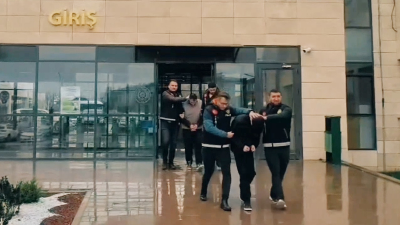 Yaşlıları hedef alan 4,8 milyonluk dolandırıcılıkta 2 tutuklama