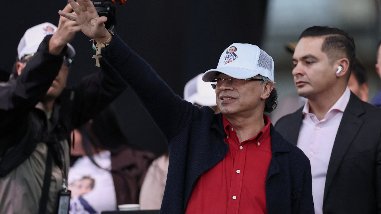 Asgari ücret teklifi kapıdan döndü, cumhurbaşkanı halkı sokağa çağırdı