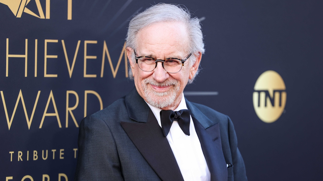 Steven Spielberg taşınıyor: Sebebi vergi mi?