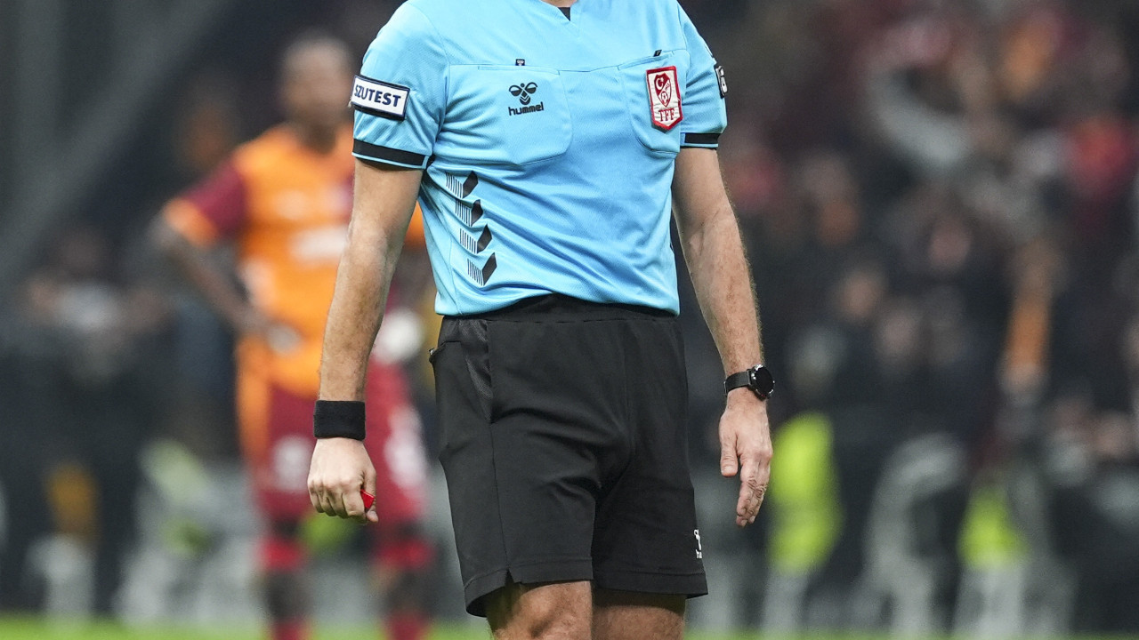 Süper Lig'de 23. hafta maçlarını yönetecek hakemler açıklandı