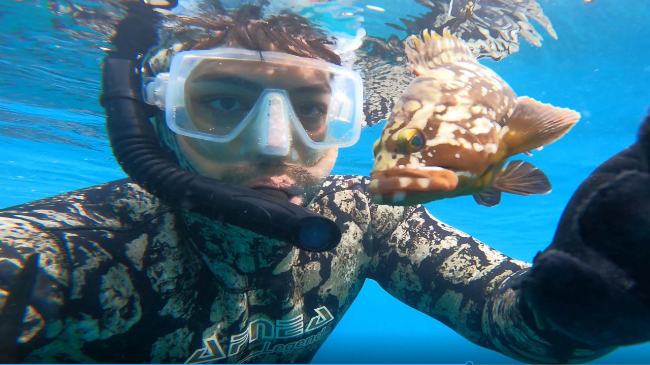 Denize daldı, büyüyle karşılaştı