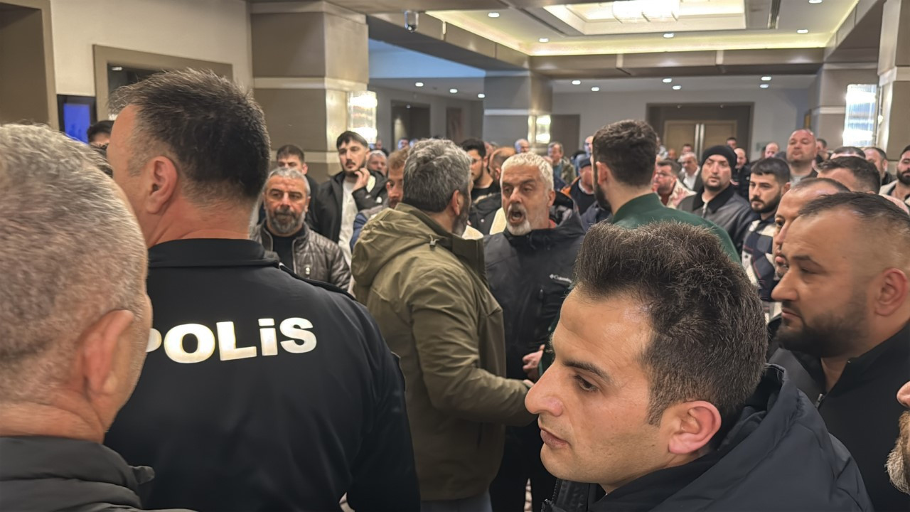 Olaylı seçime polis müdahalesi