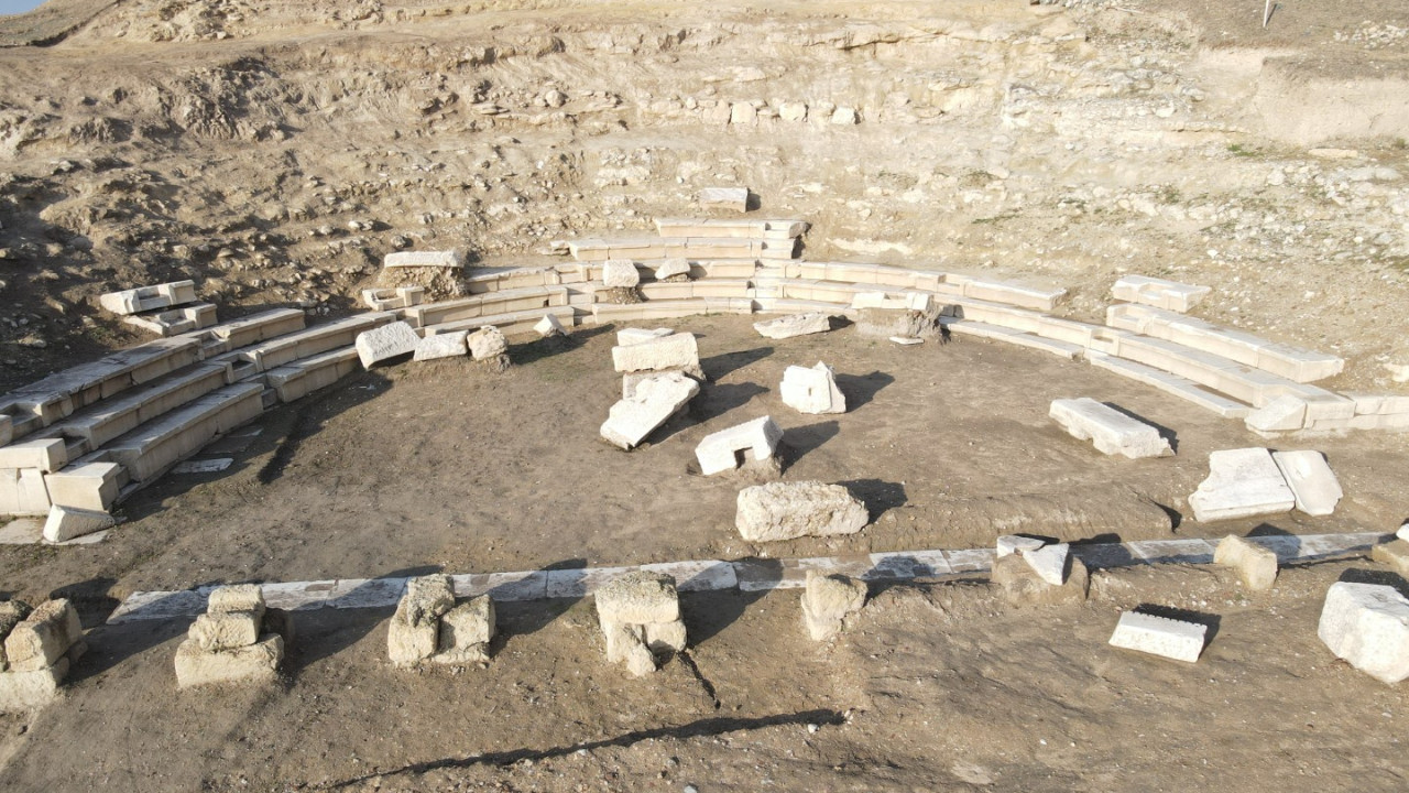 Güneş saatiyle tarih ortaya çıkarılacak