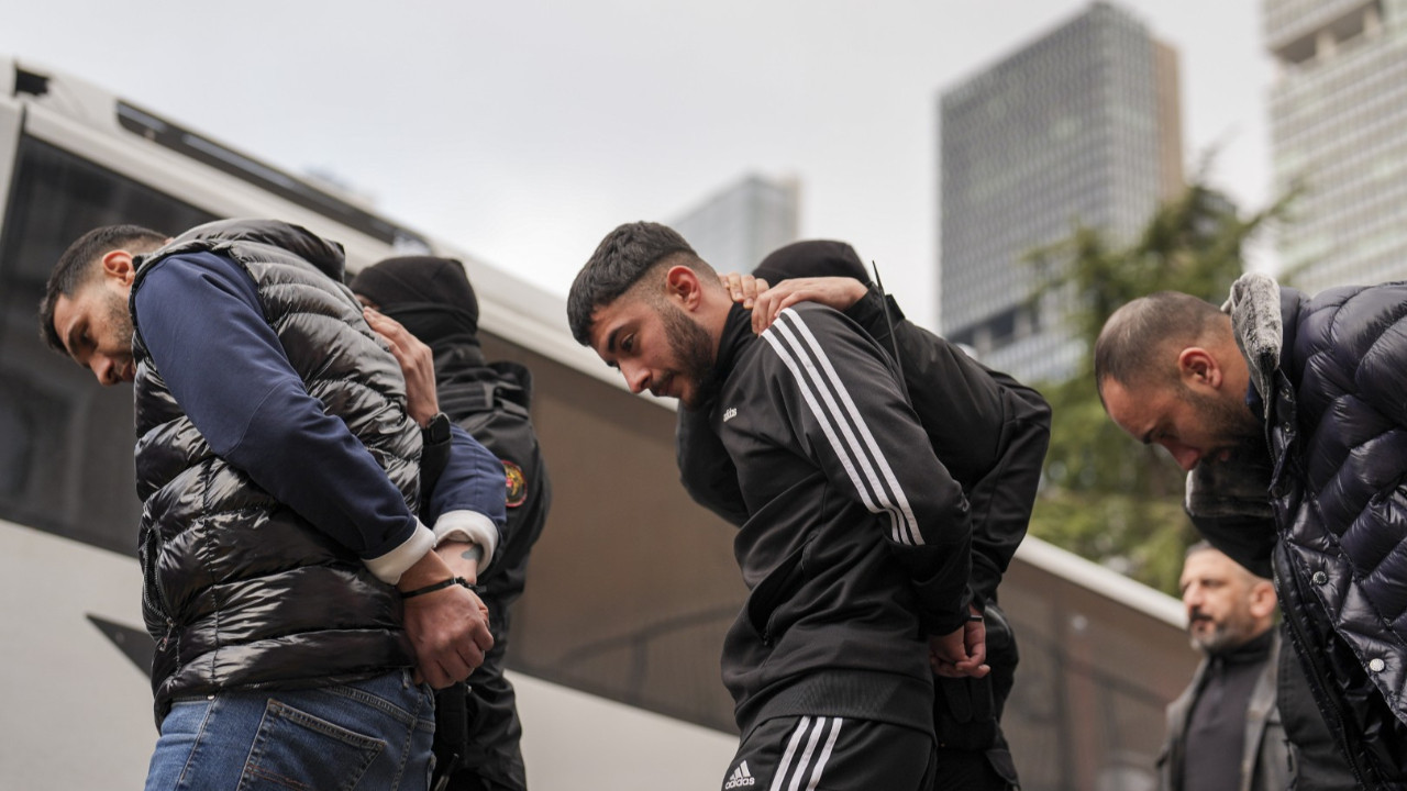Maşalar yakalandı, elebaşları firari: Para vaadiyle suç makinesine dönüştürdüler