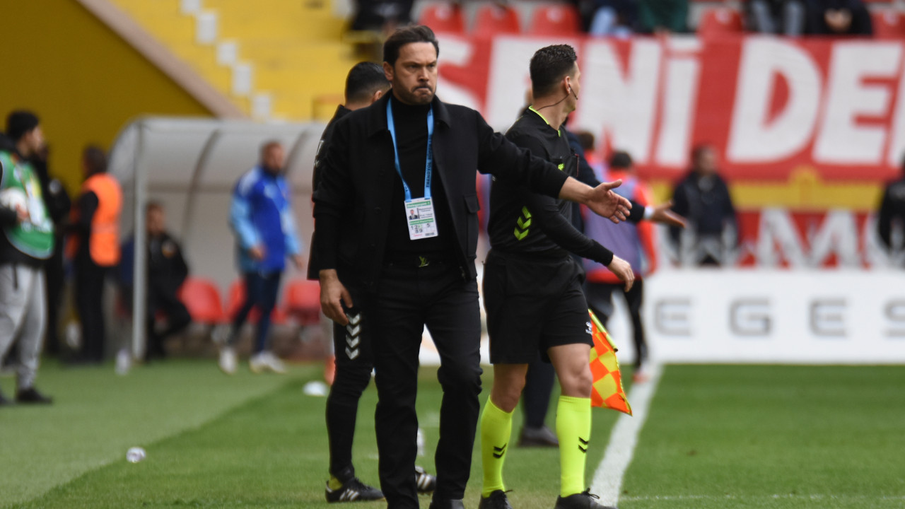 Teknik direktör krizi yaşayan Kayserispor'u Mehmet Türkmen sırtladı