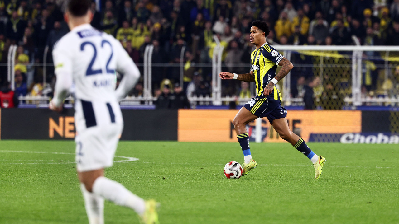 Fenerbahçe'de stoper sorunu patladı