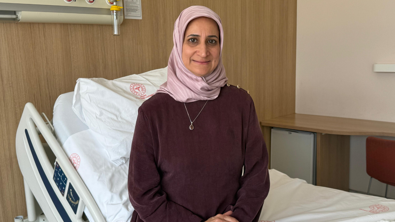 Menopoz sandı, karnından 30 santimlik tümör çıktı