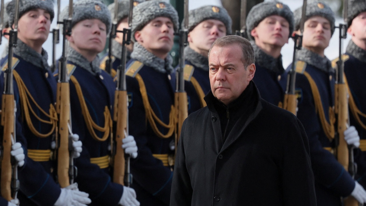 Rusya: Ukrayna'ya nükleer bomba verilirse nükleer silahımızı kullanacağız