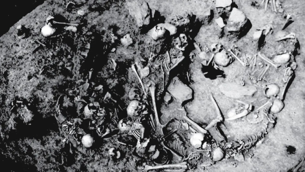 Toplu mezardan çıkan dehşet: Kadın ve çocuklar sistematik şekilde katledilmiş