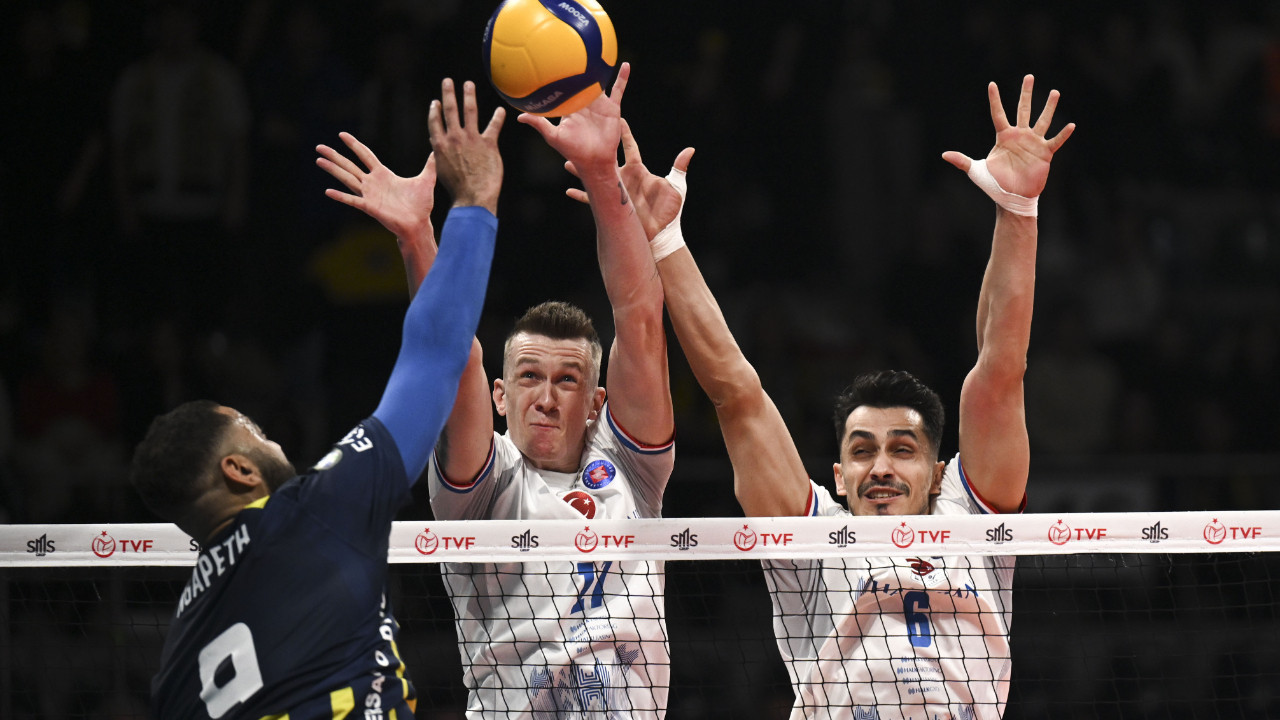 Halkbank, Fenerbahçe Medicana’ya set vermedi: 3-0