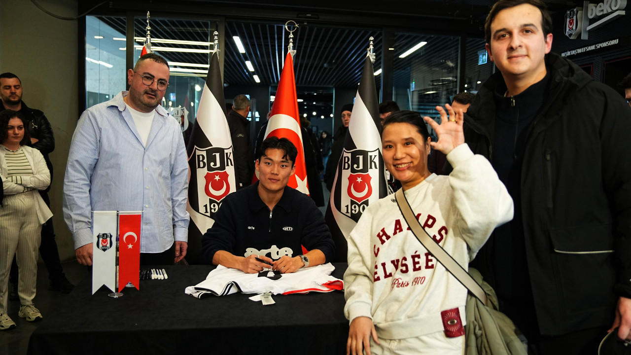 Beşiktaş taraftarından Oh'un imza gününe yoğun ilgi