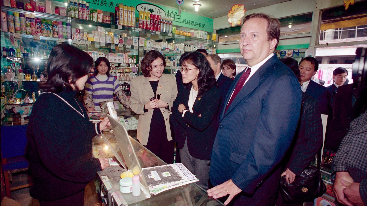 Epstein belgeleri eski bakanın başını yaktı