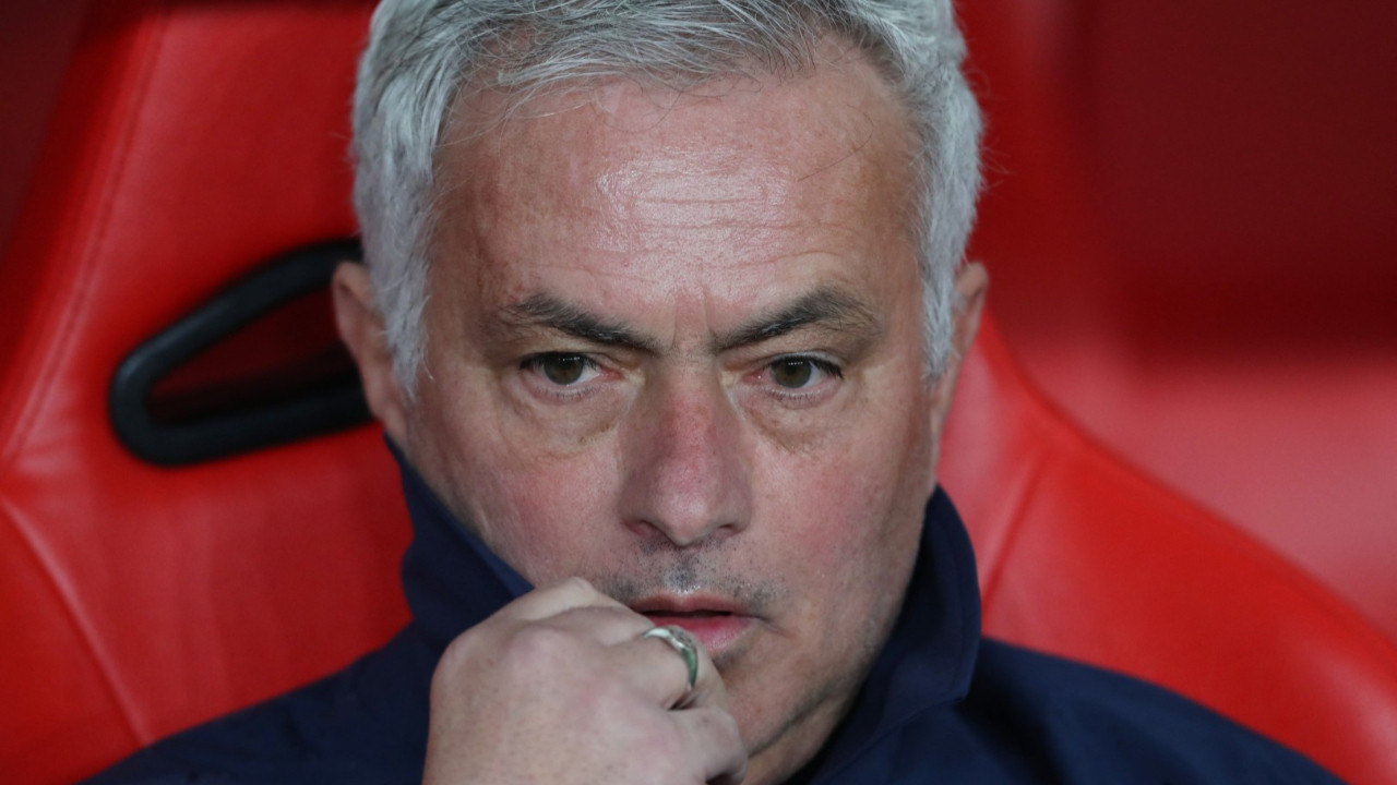 Jose Mourinho'nun otobüs tercihi gündeme oturdu