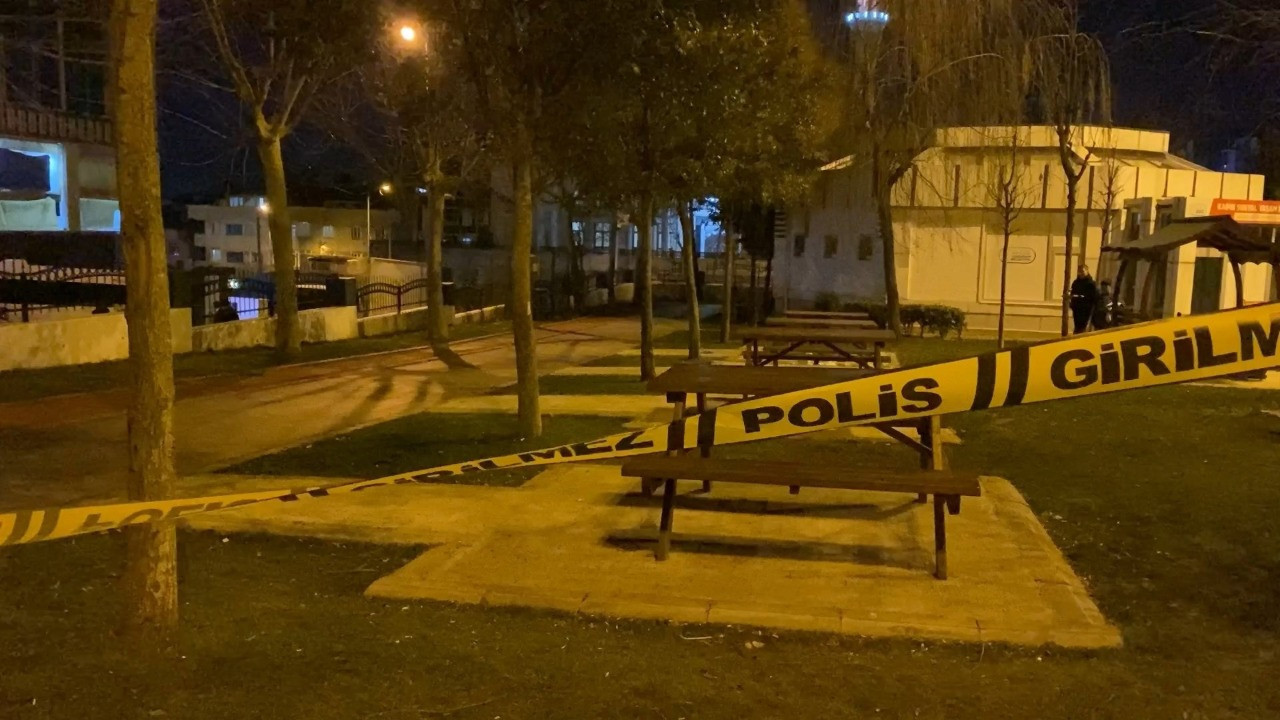 Eşini silahla yaraladıktan sonra kendini vuran koca öldü