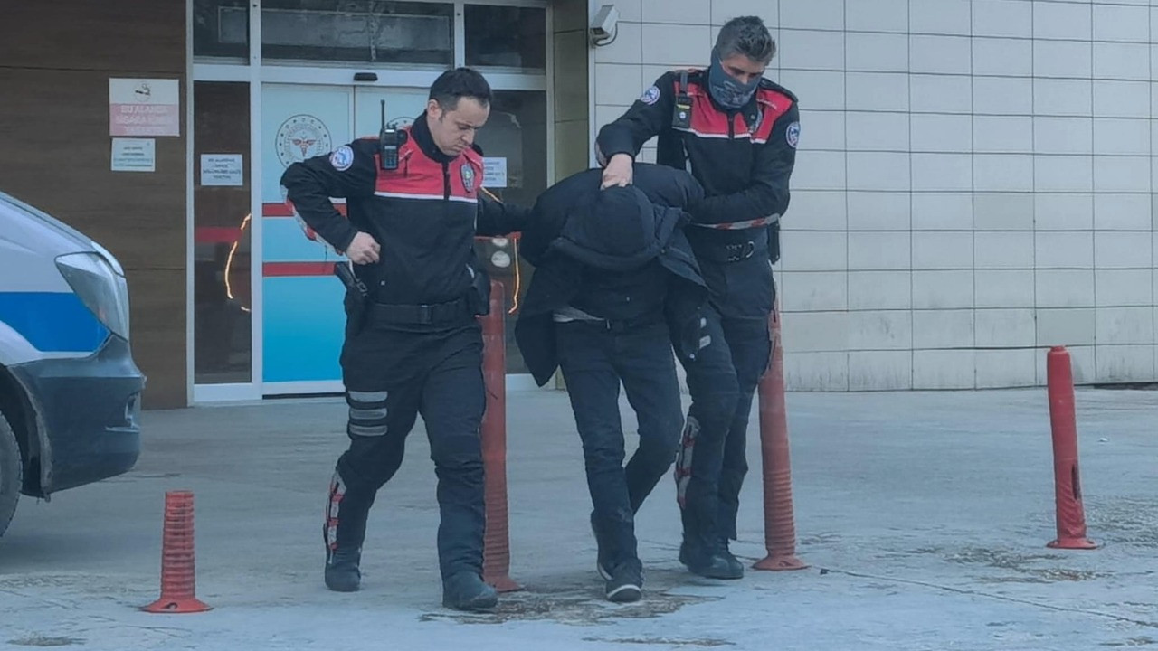 Polisin 'dur' ihtarından kaçan şüpheli takip sonucu yakalandı