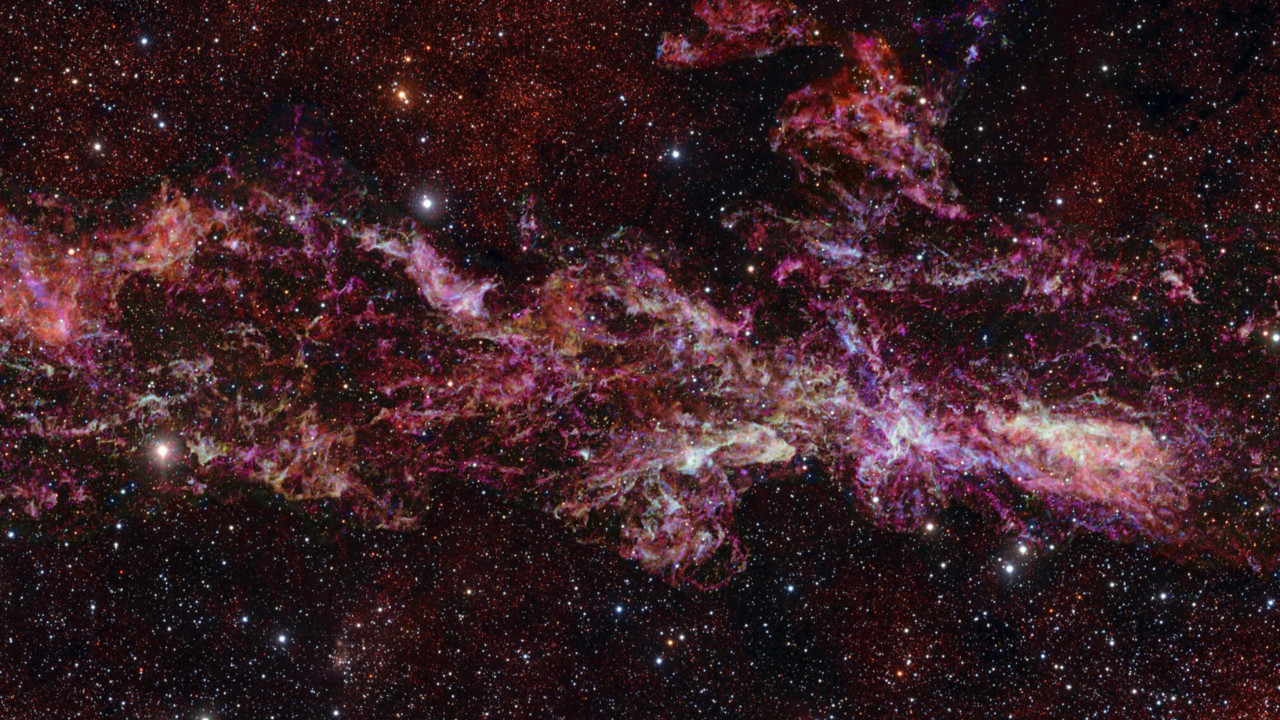 Samanyolu'nun yeni fotoğrafındaki detay dikkat çekti