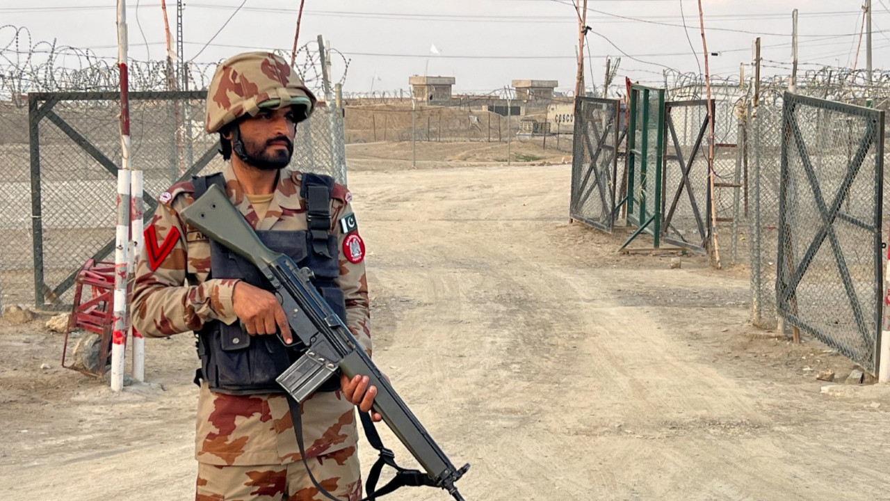 Dünyanın izlediği yeni savaşta şiddetli çatışmalar