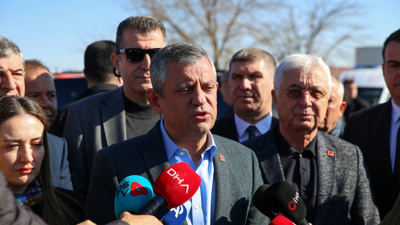 Özel, Böcek'i ziyaret etti: Hayati risk taşıyor