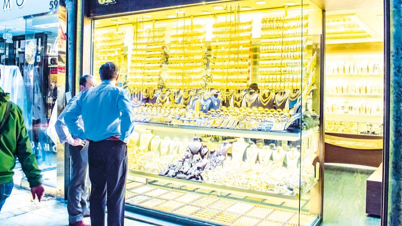 Yastık altı altın 1 trilyona koşuyor