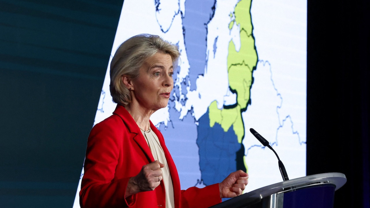 AB Komisyonu Başkanı: Hamaney gitti şimdi...