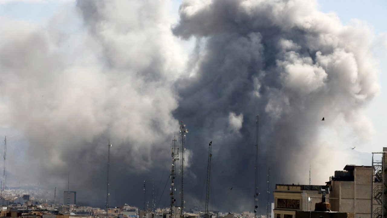 Fotoğraflarla ABD-İsrail-İran krizi: Orta Doğu'da başkentlere füze yağıyor