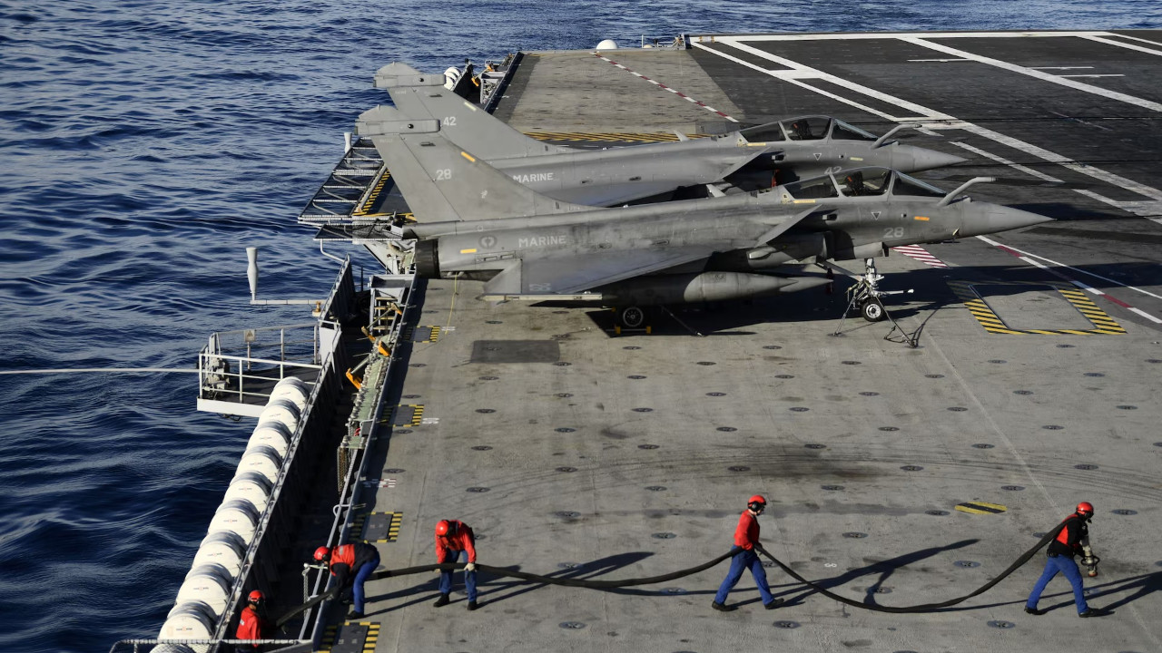 Fransa’nın uçak gemisi Doğu Akdeniz’e gönderildi