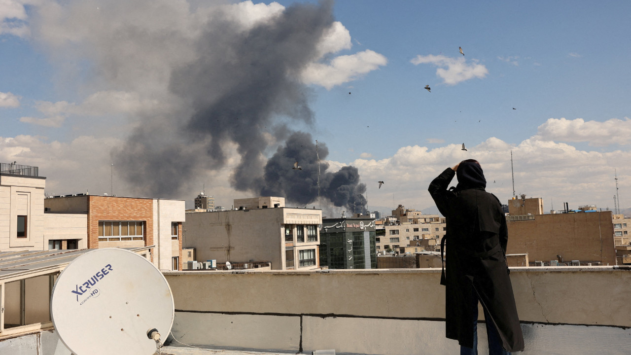 Tahran’da şiddetli patlamalar