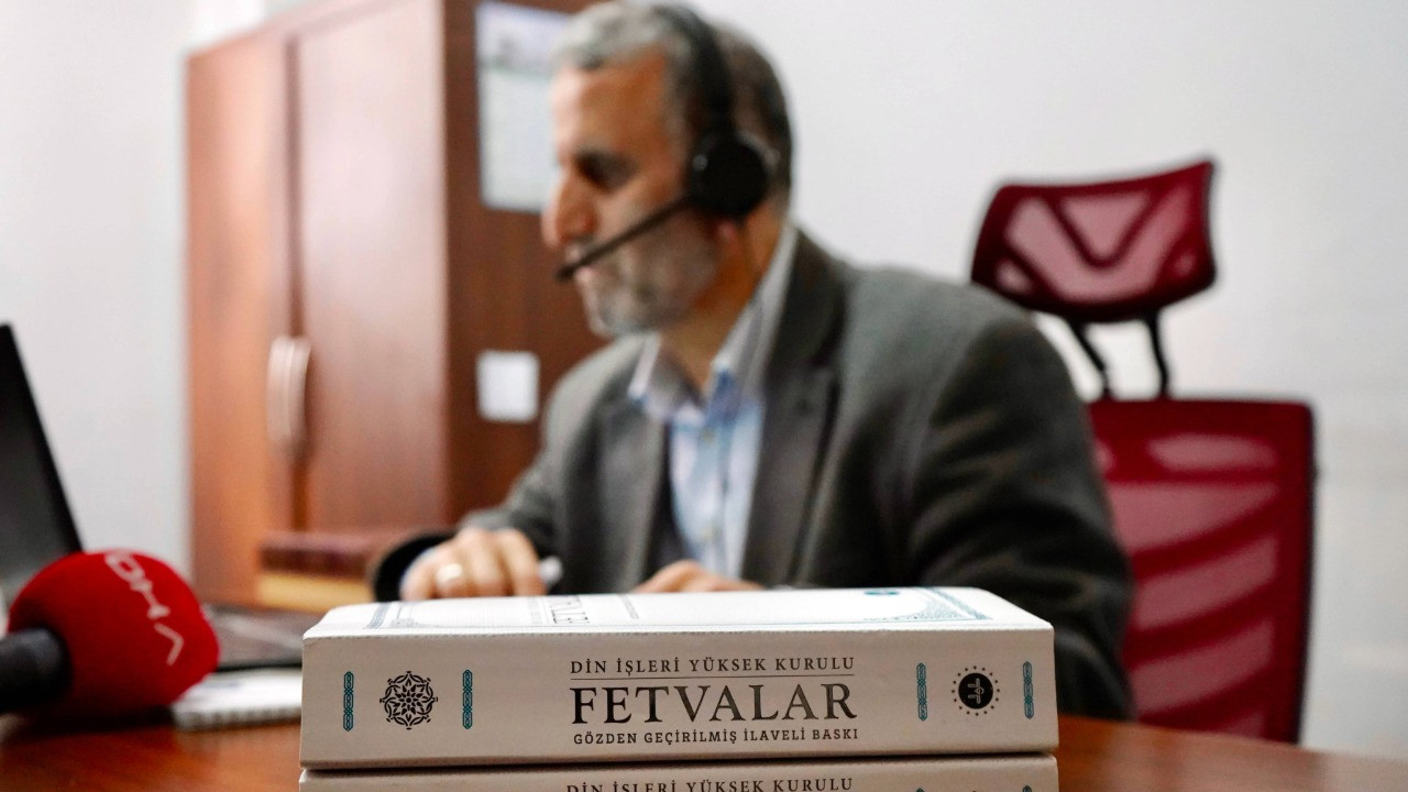 Alo Fetva Hattı'na çağrılar ikiye katlandı: Bu soruyla ilk kez karşılaştım