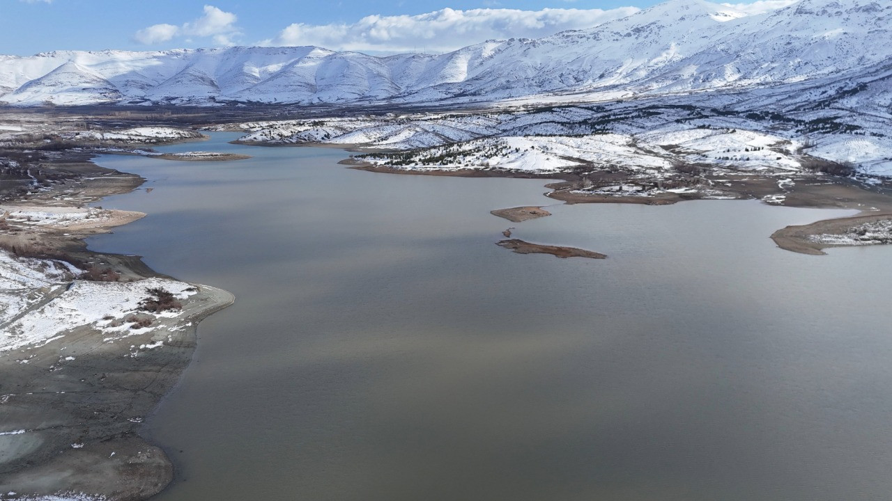Baraj alarm veriyordu: Yarısından fazlası doldu