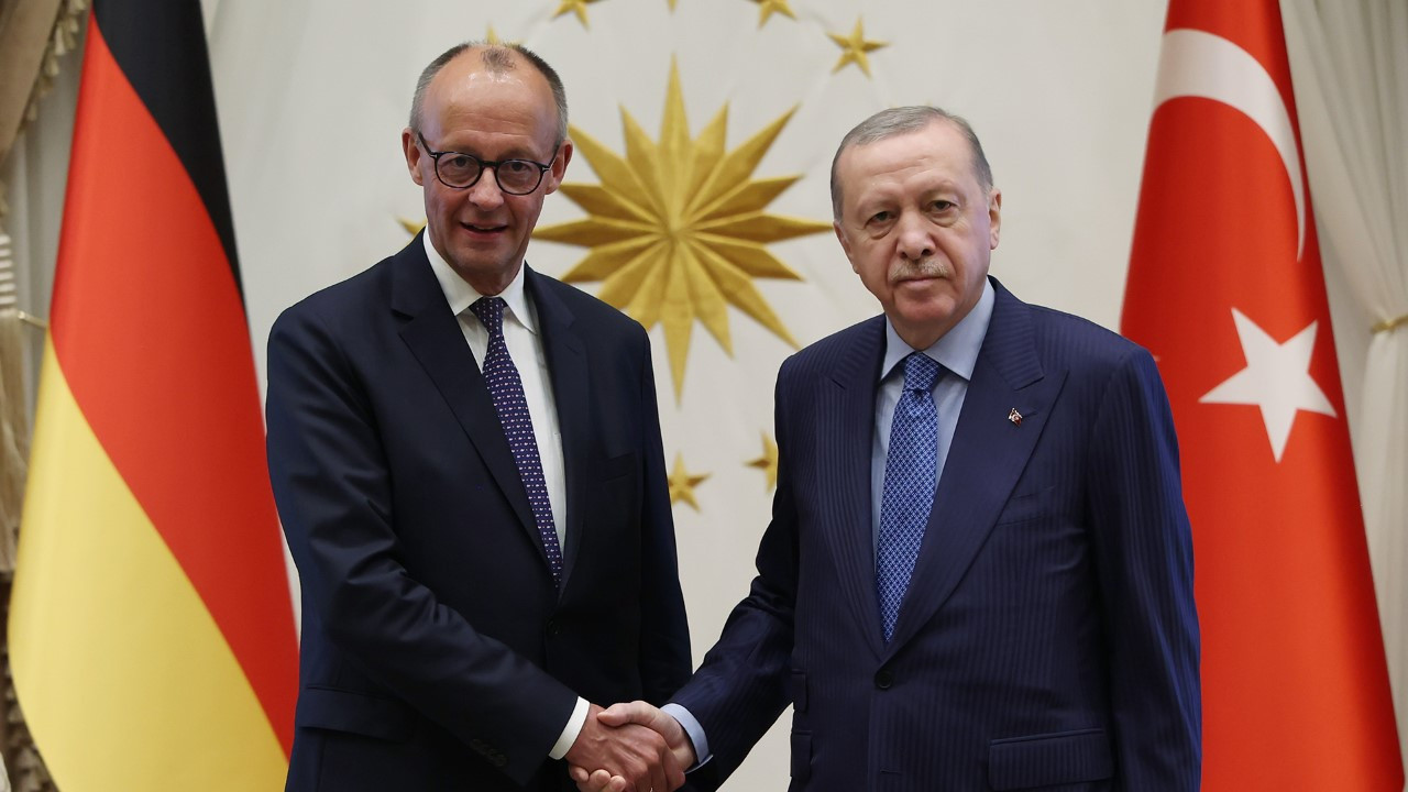 Erdoğan, Merz ile görüştü