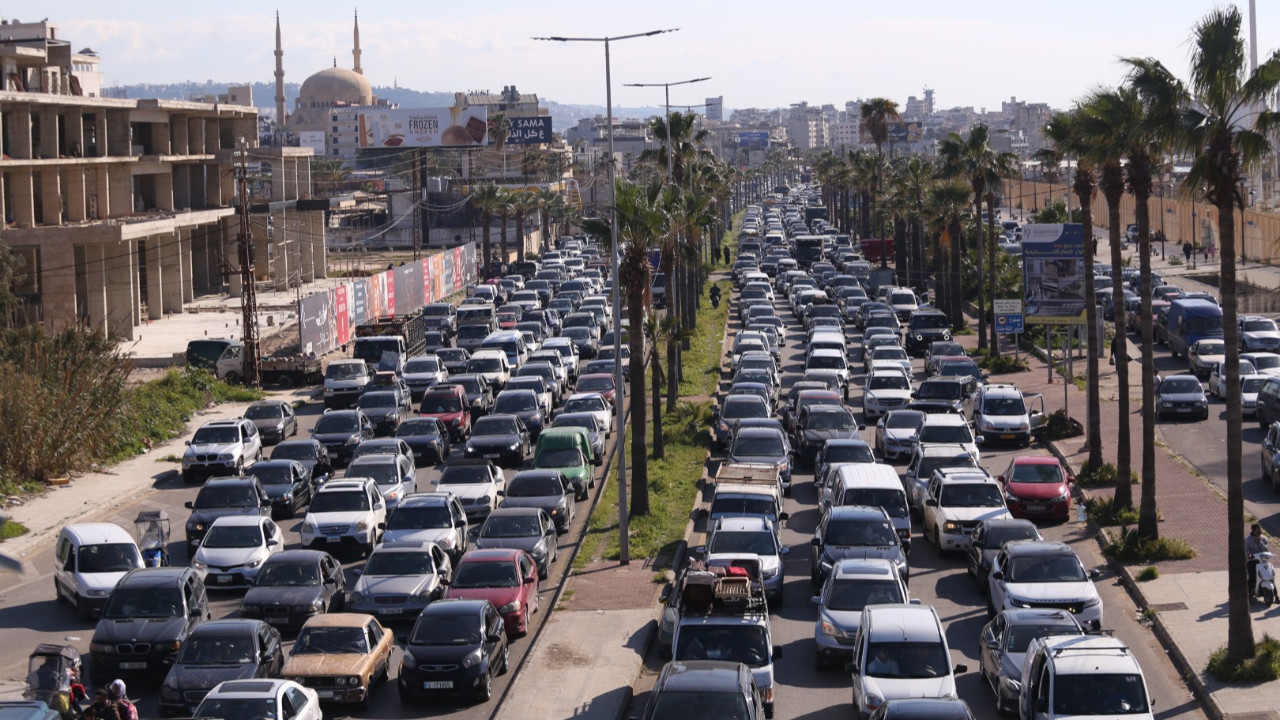 Lübnan'da bombardımandan kaçış