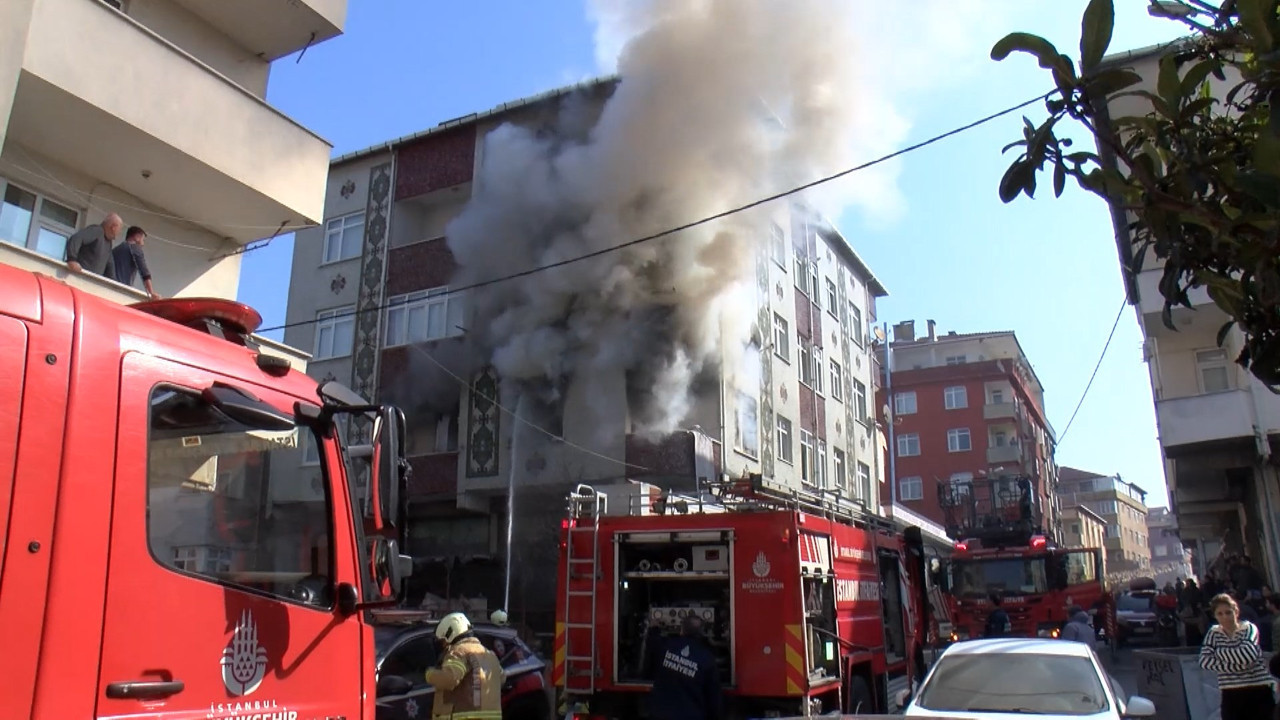 Madde bağımlısı kendi evini ateşe verdi