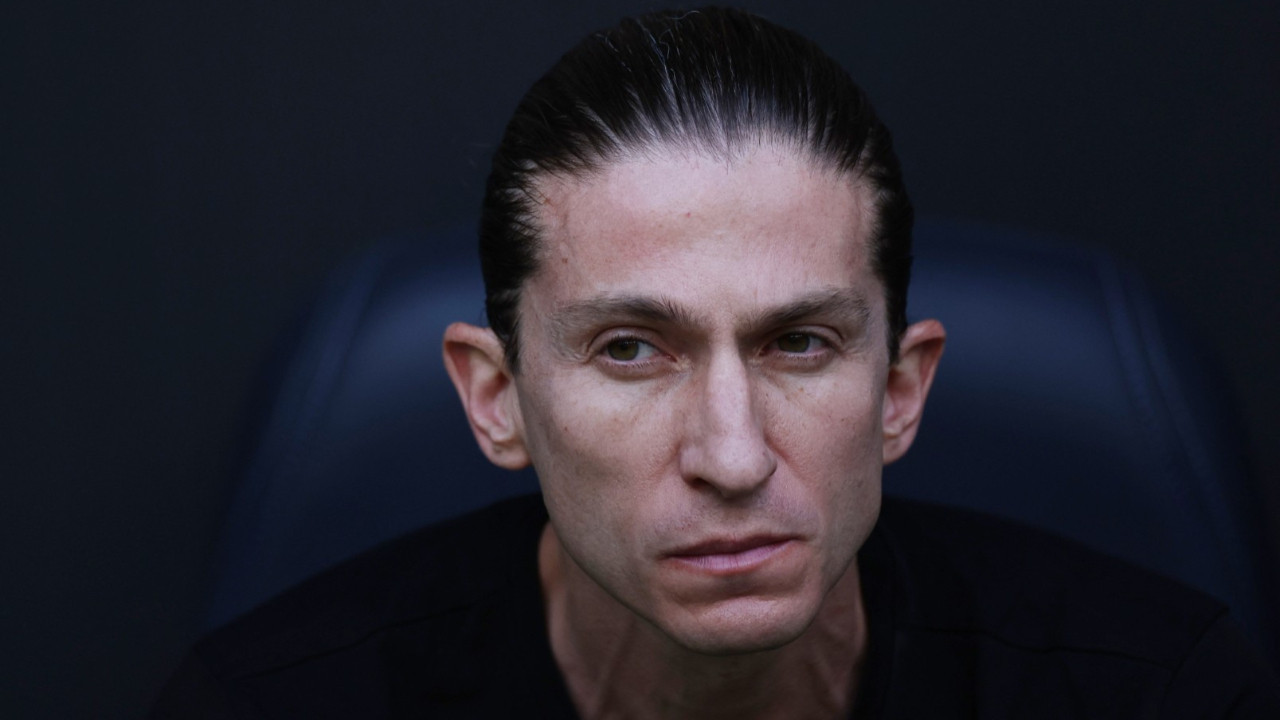 8-0 kazanan hocayı kovdular: 2 yılda 7 kupa almıştı