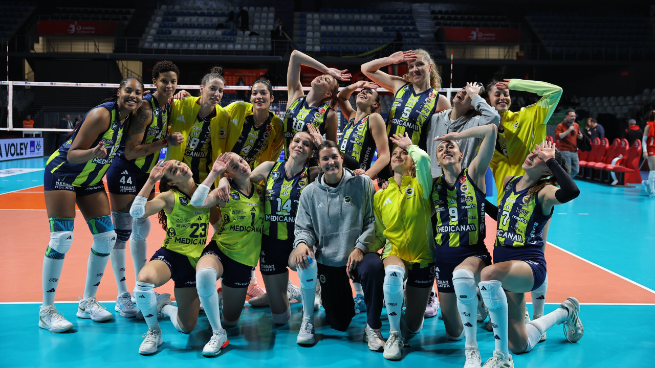Fenerbahçe Medicana, Aras Kargo’yu yenerek Dörtlü Final’e yükseldi