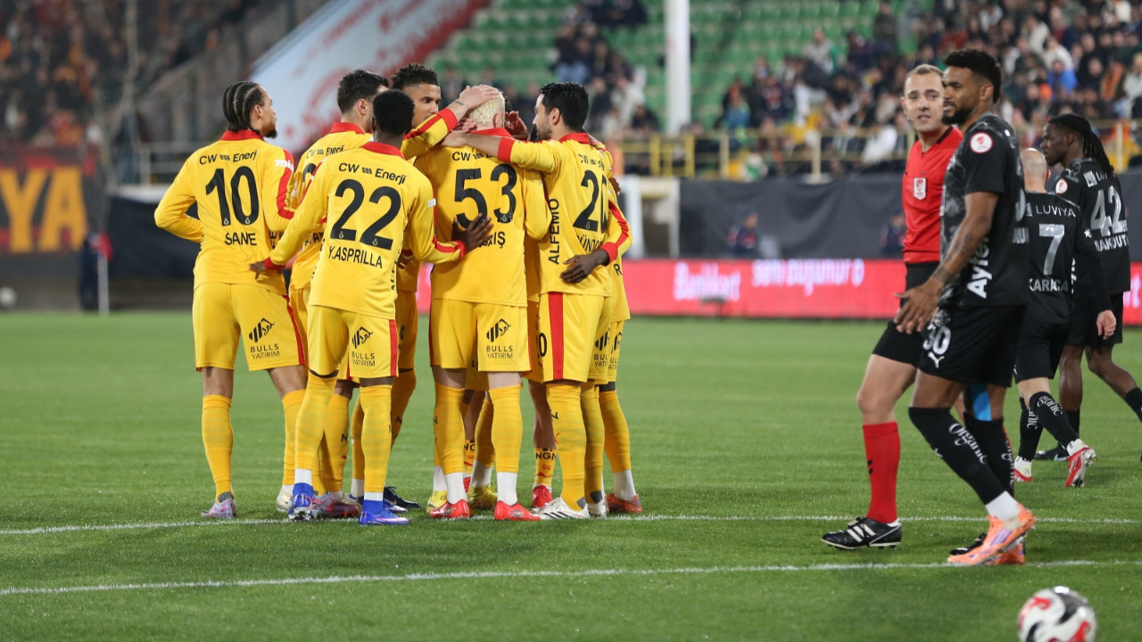 Galatasaray kupada da lider: Rotasyonla çeyrek finale!