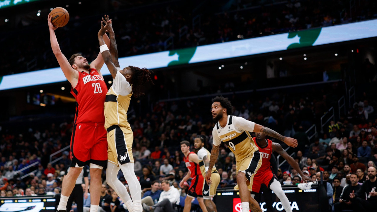 Kavga çıkan maça Alperen Şengün damgası: 32 sayıyla ezip geçti