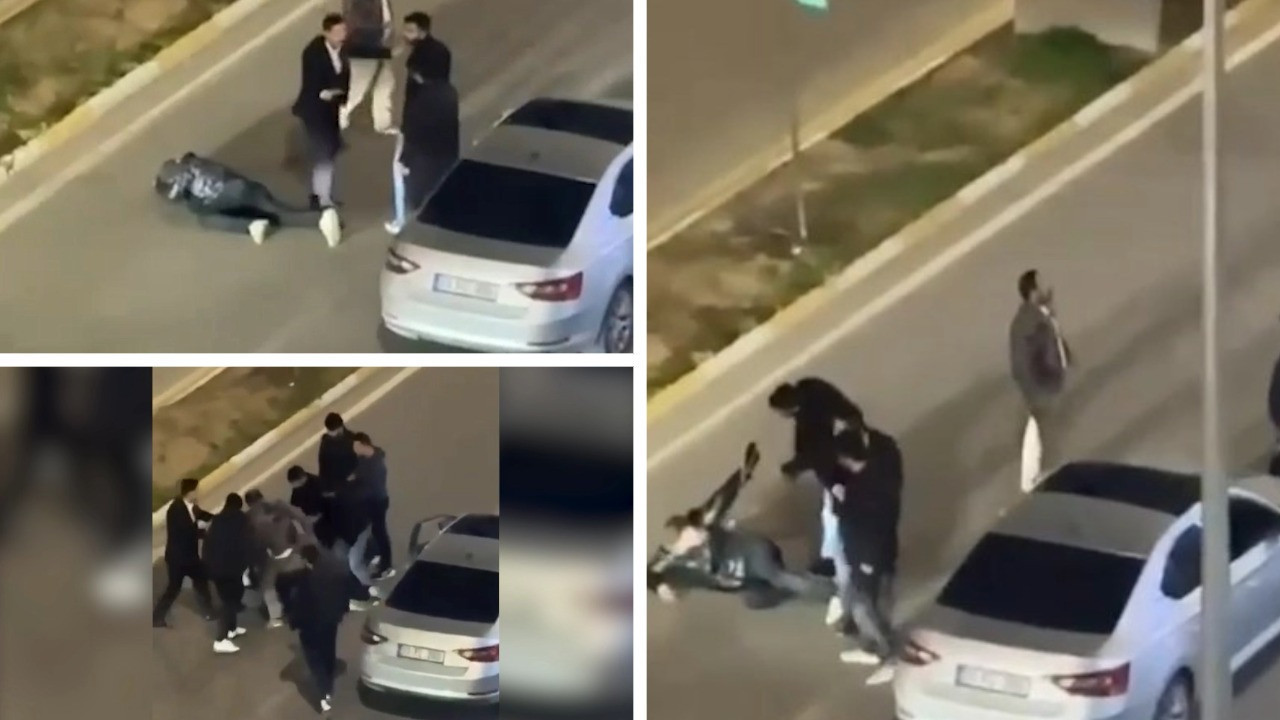 Trafikte dehşet: Sürücüyü araçtan indirip sopayla dövdüler