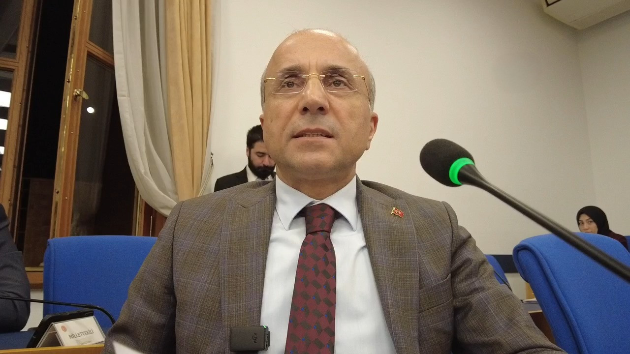 CHP’li Genç: Asgari ücretli bedelli askerlik için 14 ay 26 gün çalışmak zorunda kalacak