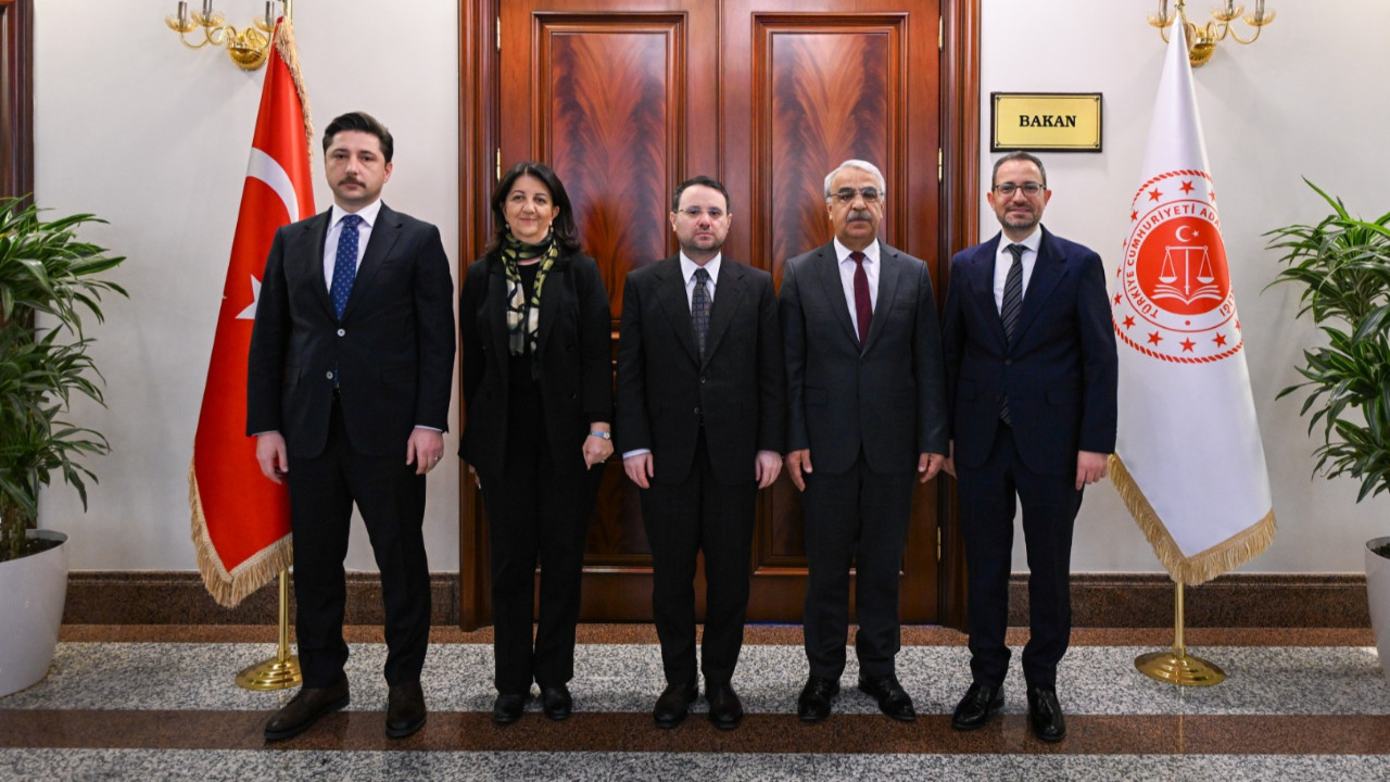 DEM Parti'den yeni bakanlara ziyaret